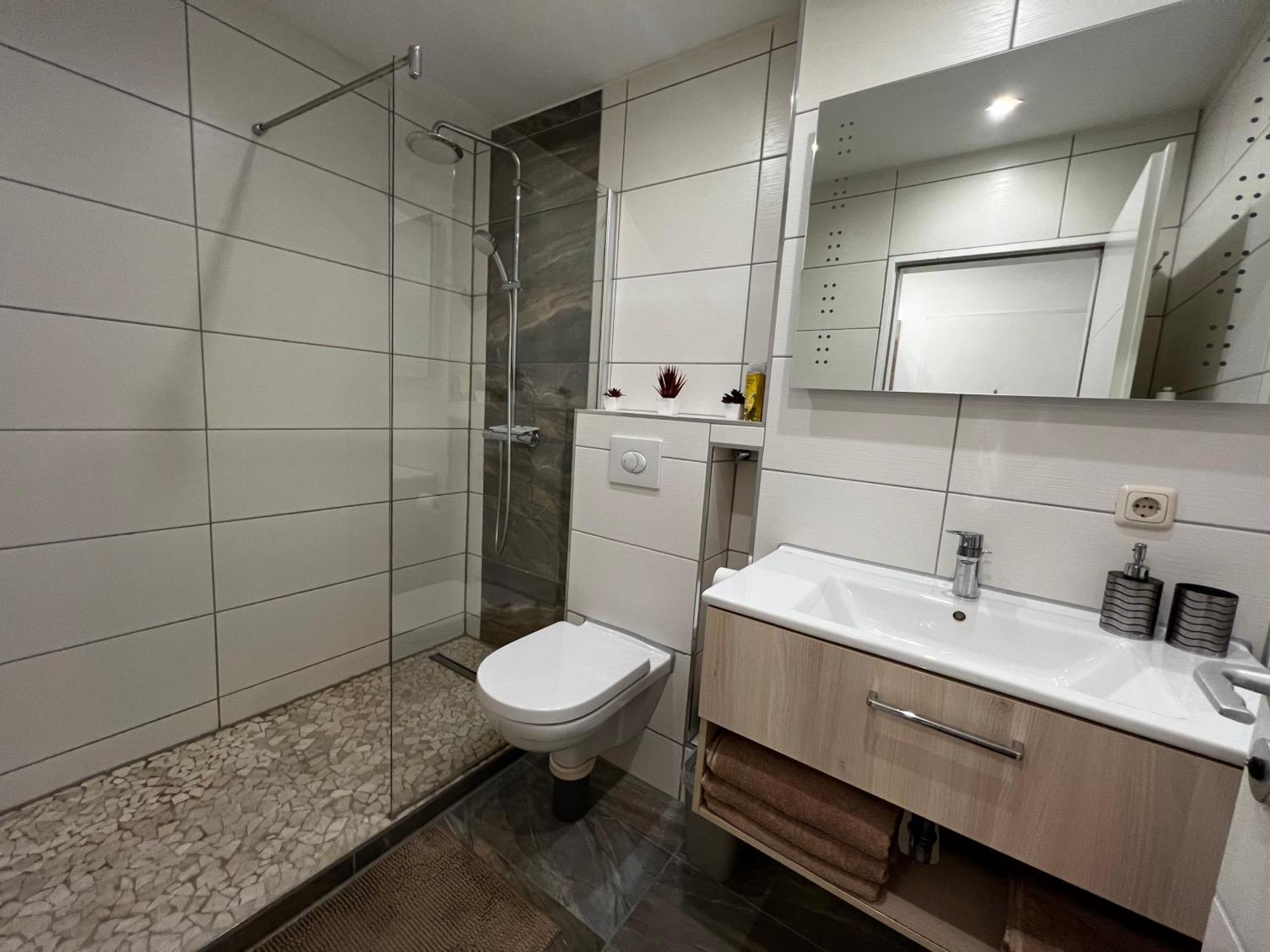 Modern Apartment Augsburg Buitenkant foto